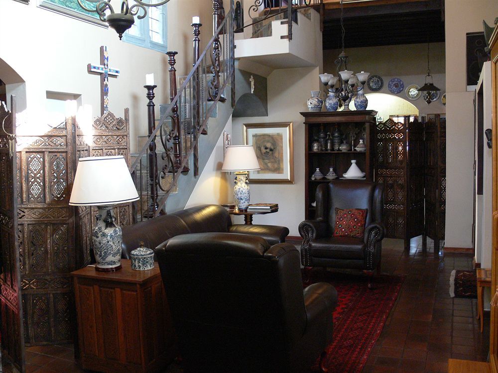 Bohemian Guesthouse - Претория Екстериор снимка
