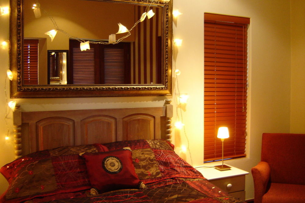 Bohemian Guesthouse - Претория Екстериор снимка